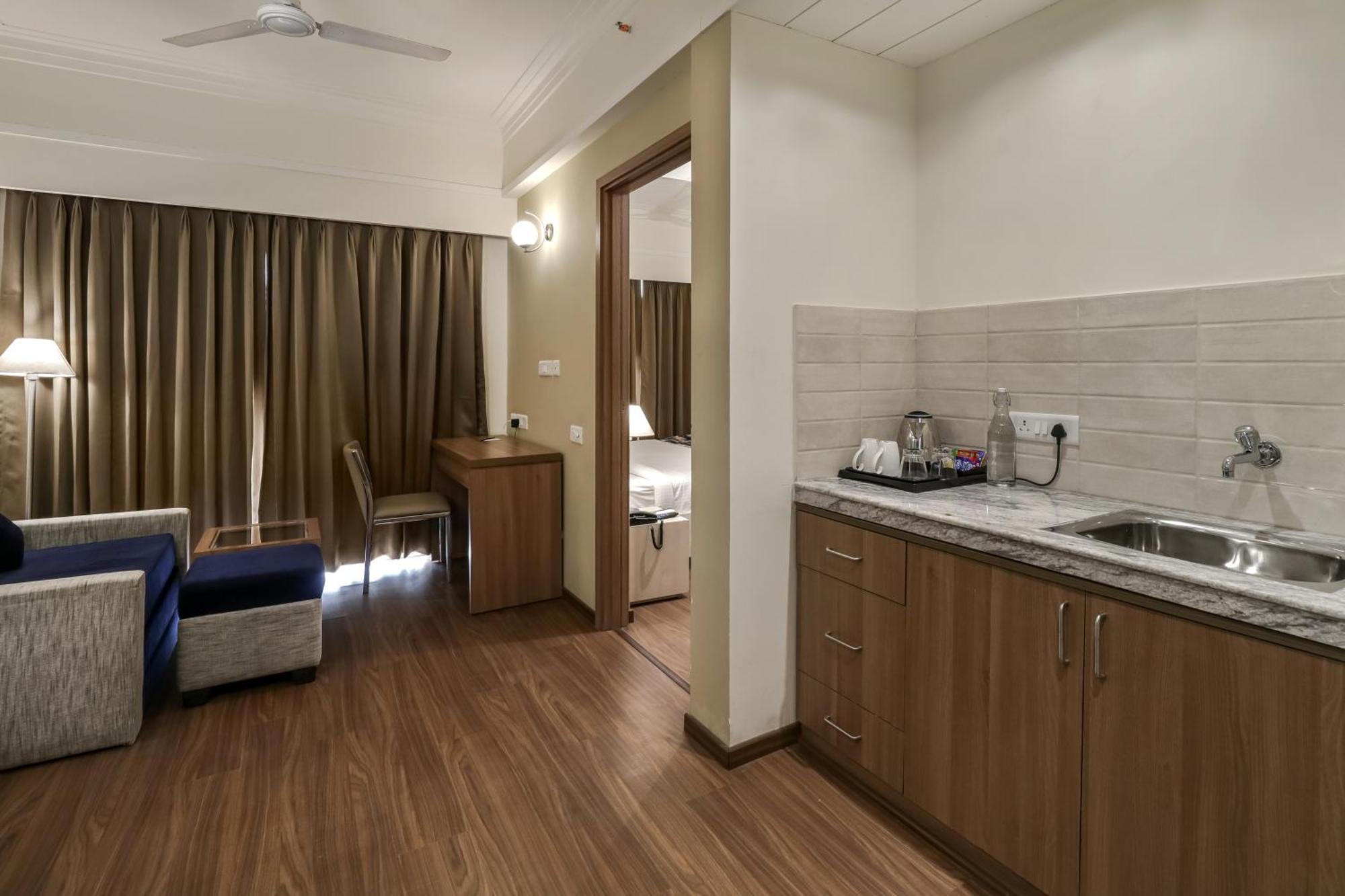 Starlit Suites Newtown Kolkata Exterior photo